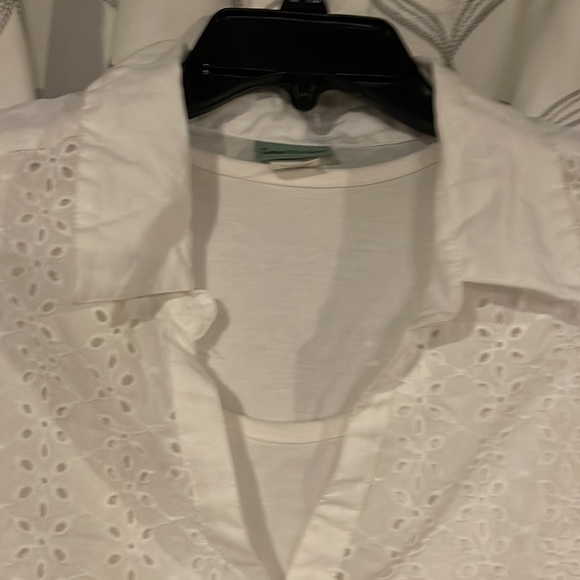 Sara Morgan white eyelet collared button down with built in layered tank XL - Picture 5 of 9
